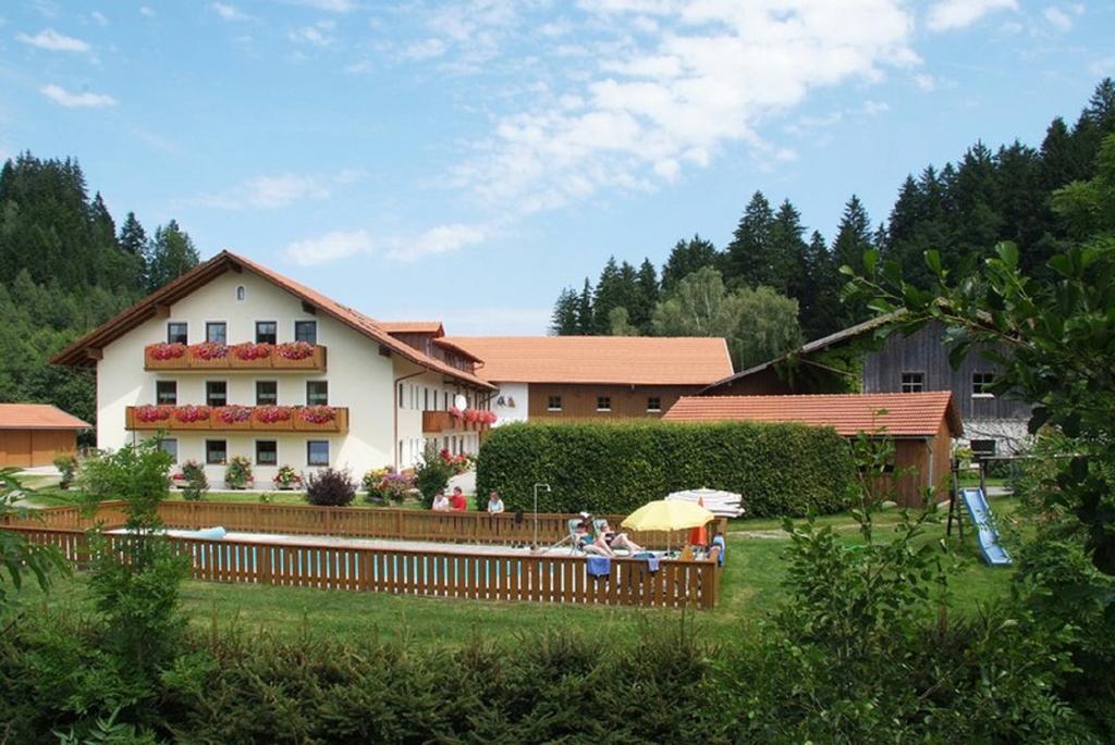 Ferienbauernhof Mehlbach Guest House Kollnburg Bagian luar foto